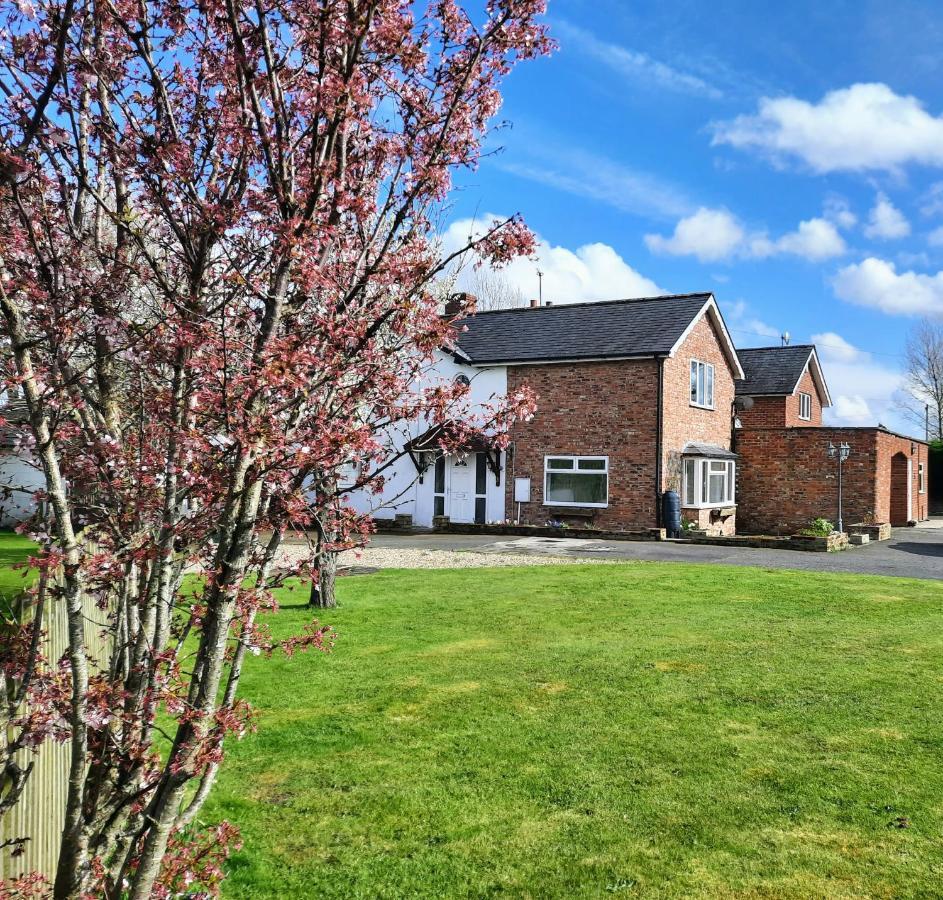 3 Brookside House Villa Pickering Eksteriør billede